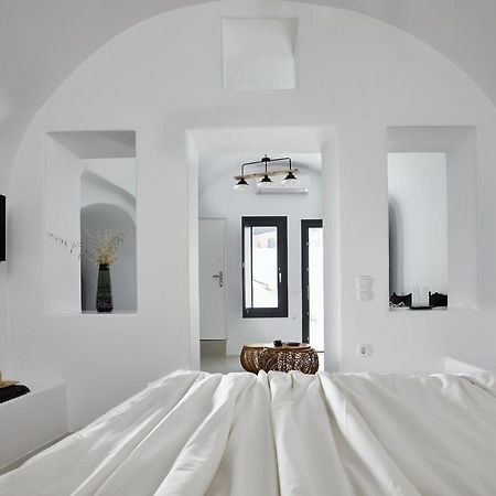 Blue Art Caves Villa Oia  Ngoại thất bức ảnh