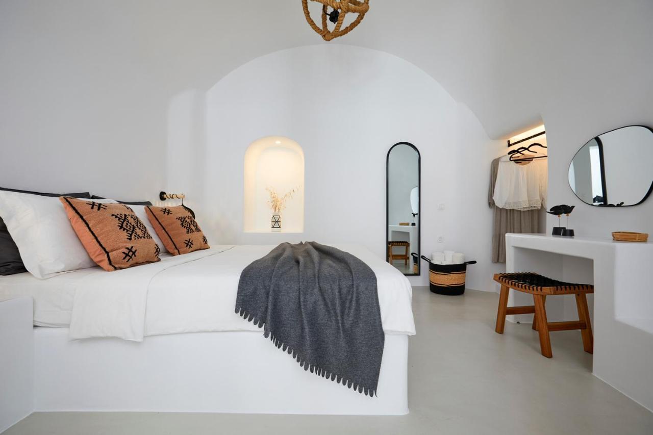 Blue Art Caves Villa Oia  Ngoại thất bức ảnh