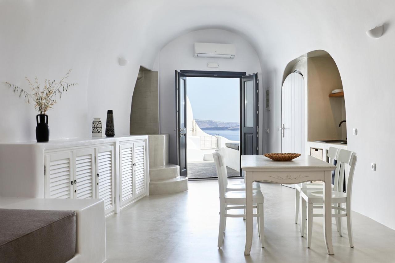 Blue Art Caves Villa Oia  Ngoại thất bức ảnh